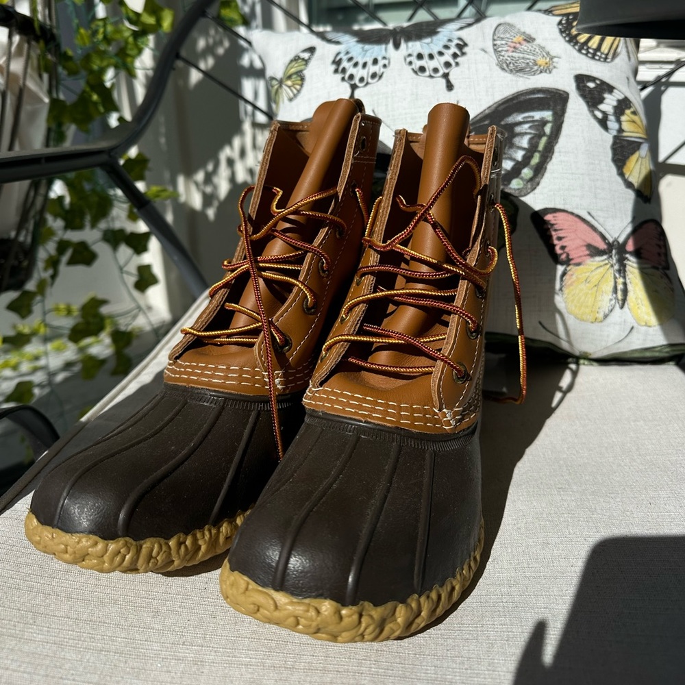 Bean Boots